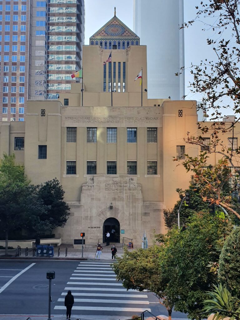LA Central Library, biblioteca pubblica a Downtown Los Angeles